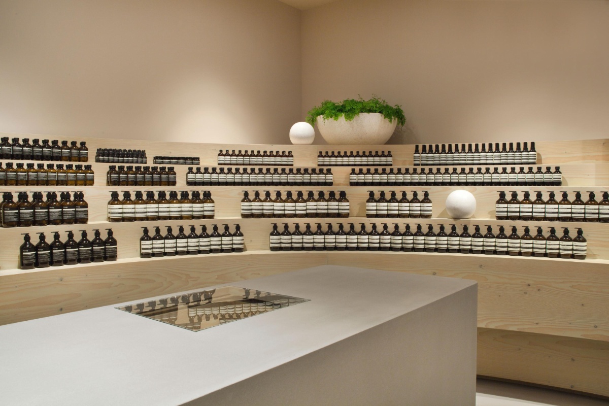 佐泰男士啫喱熱銷(xiāo)，型男造型必備神器